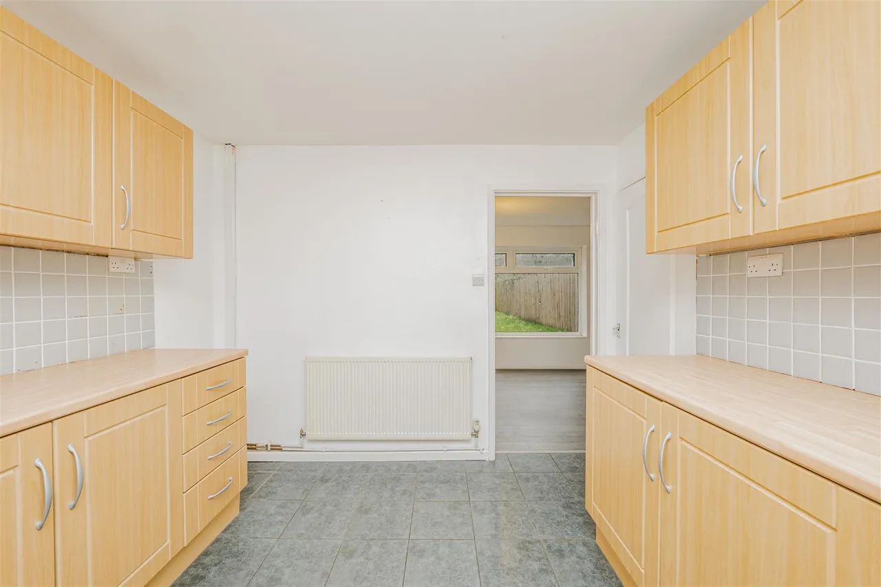 Laburnum Close, Barry, CF62 9DZ, photo 9
