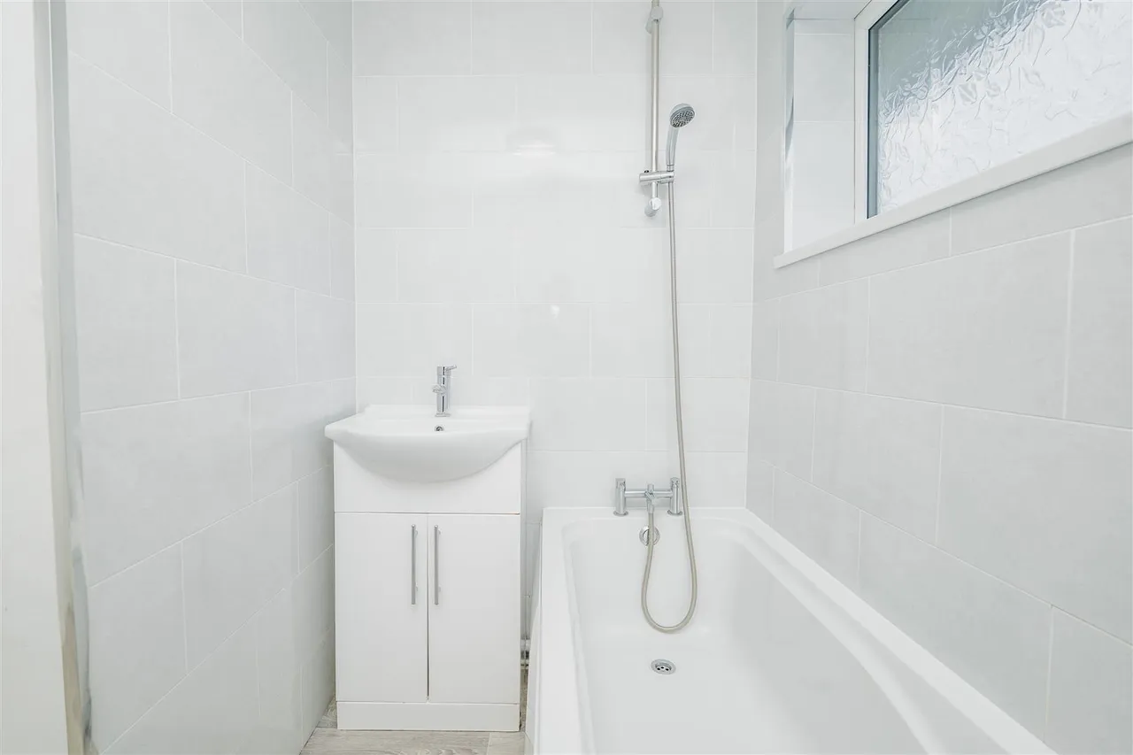 Laburnum Close, Barry, CF62 9DZ, photo 19