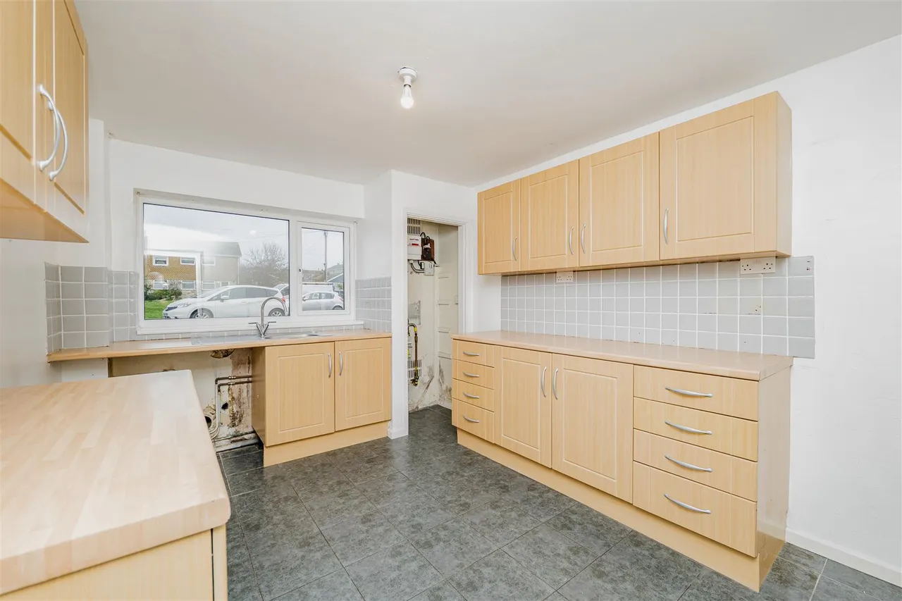 Laburnum Close, Barry, CF62 9DZ, photo 8