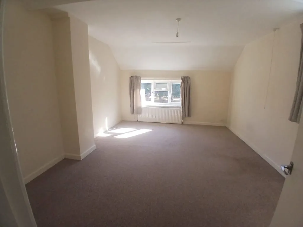 Hinckley Road, Burbage, LE10, photo 3