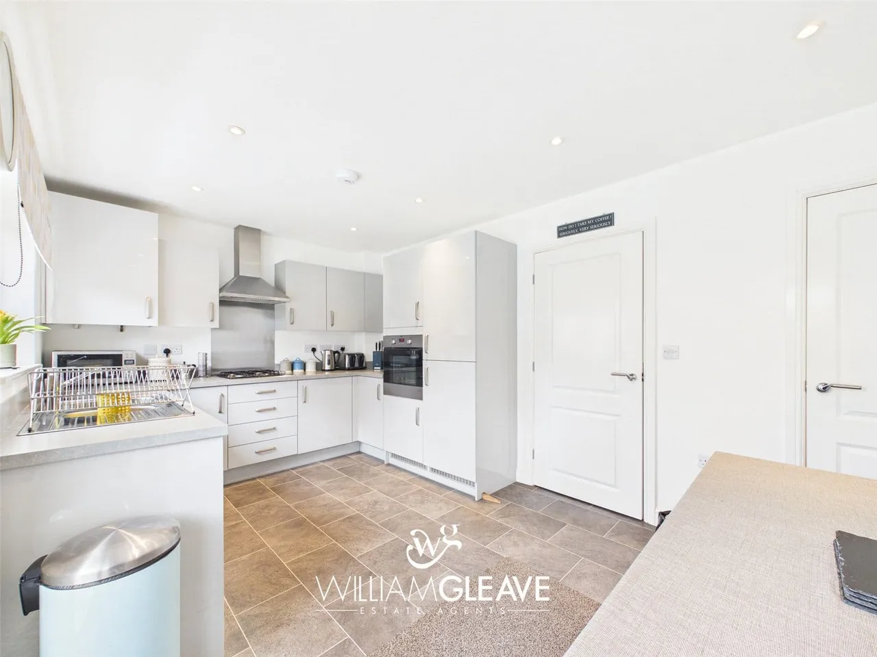 Ffordd Deiniol, Oakenholt, Flint, Flintshire, CH6 5FH, photo 7
