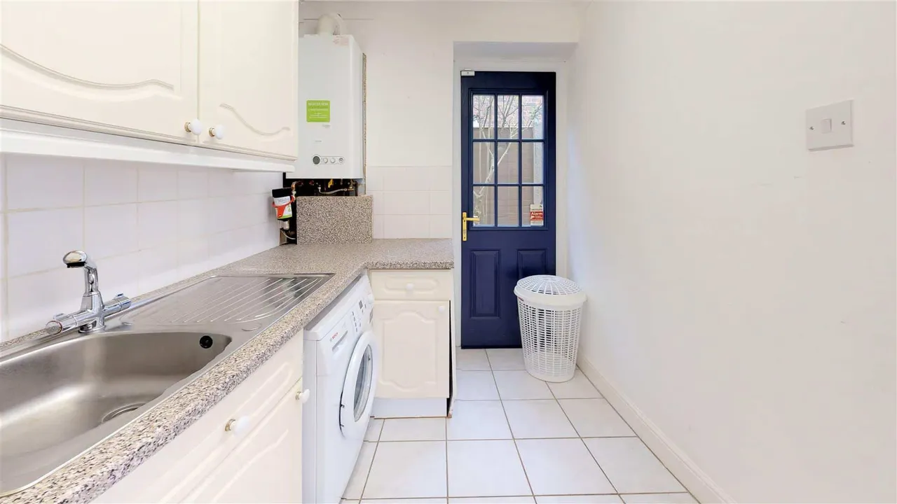 Wellfields, Loughton, photo 7