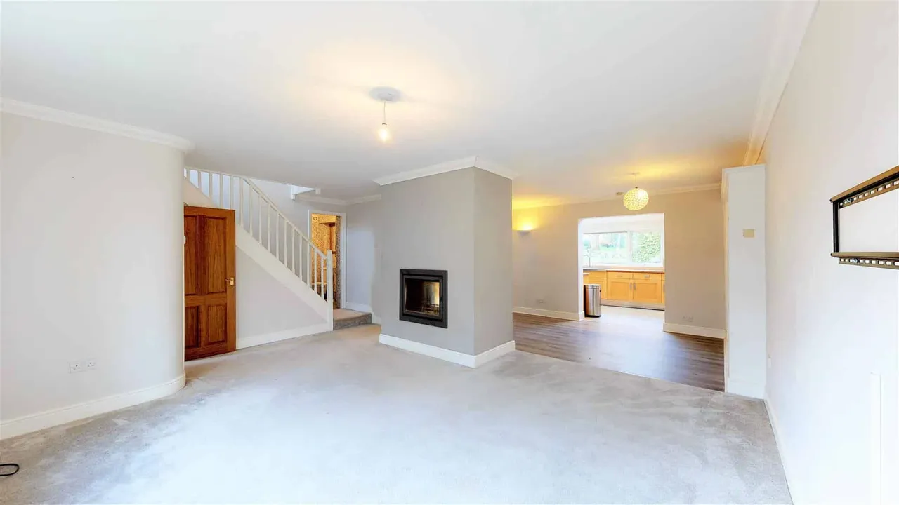 Wellfields, Loughton, photo 3