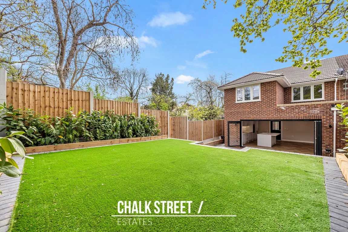 Wray Close, Hornchurch, RM11 1JX, photo 30