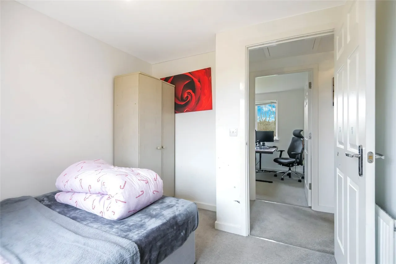 Aquitania Crescent, Larkhall, South Lanarkshire, ML9, photo 12