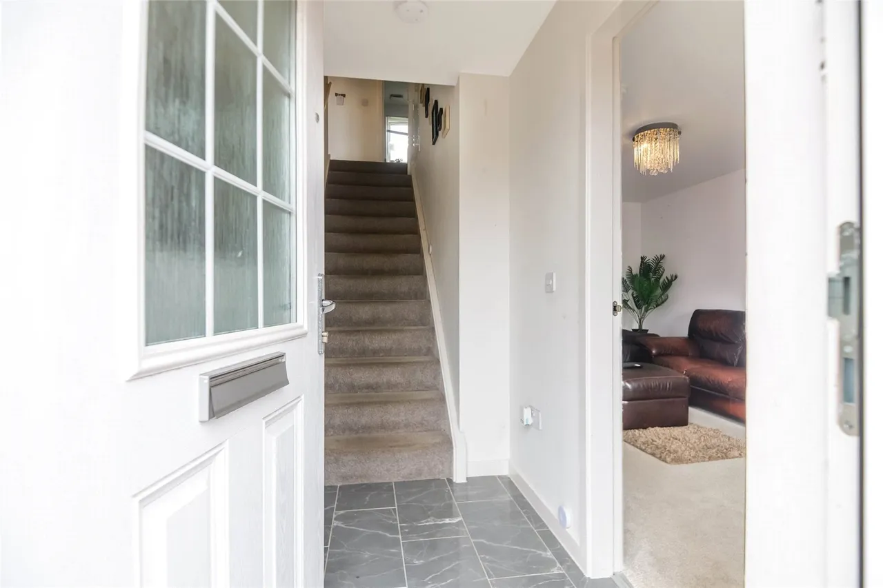 Aquitania Crescent, Larkhall, South Lanarkshire, ML9, photo 2