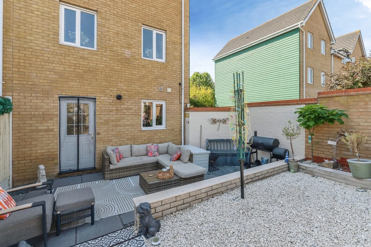 Athena Close, Southend-on-Sea, Essex, SS2, photo 20