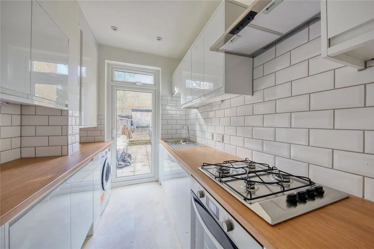 Trinity Road, Tooting Bec, SW17, photo 2