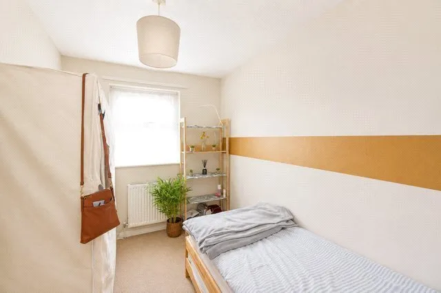 Eastcott Close, Blackburn, BB2, photo 15