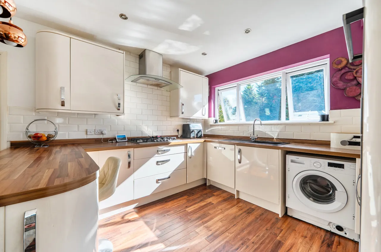 Beverley Close, Camberley, GU15, photo 19