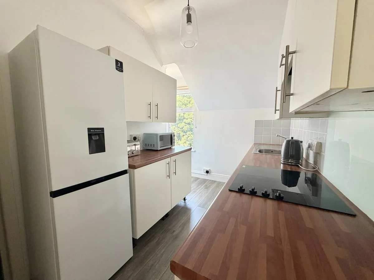 Bournemouth Road, Poole, BH14, photo 6