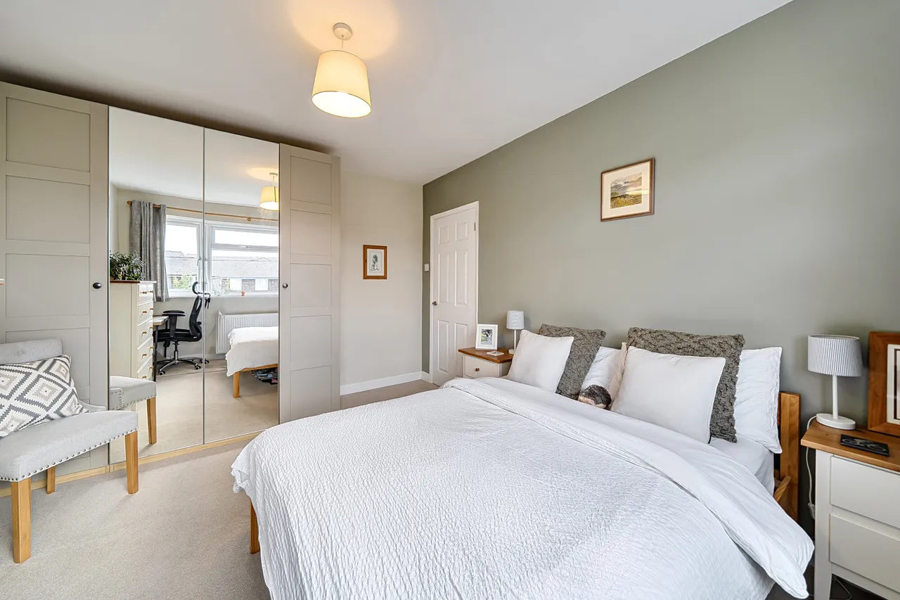 Hall Close, Mill End, WD3, photo 6