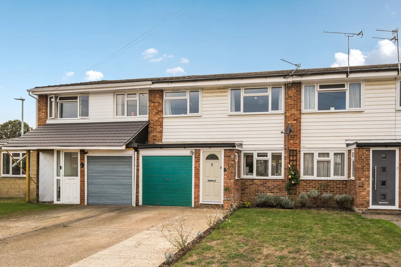 Hall Close, Mill End, WD3, photo 20