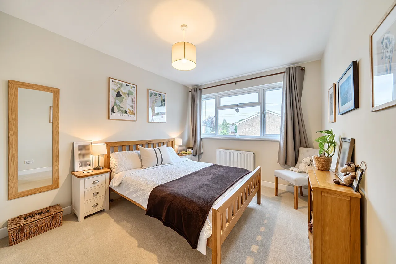 Hall Close, Mill End, WD3, photo 7