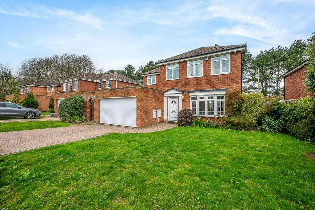 4 bed house for sale, Radnor Close, Chislehurst, BR7