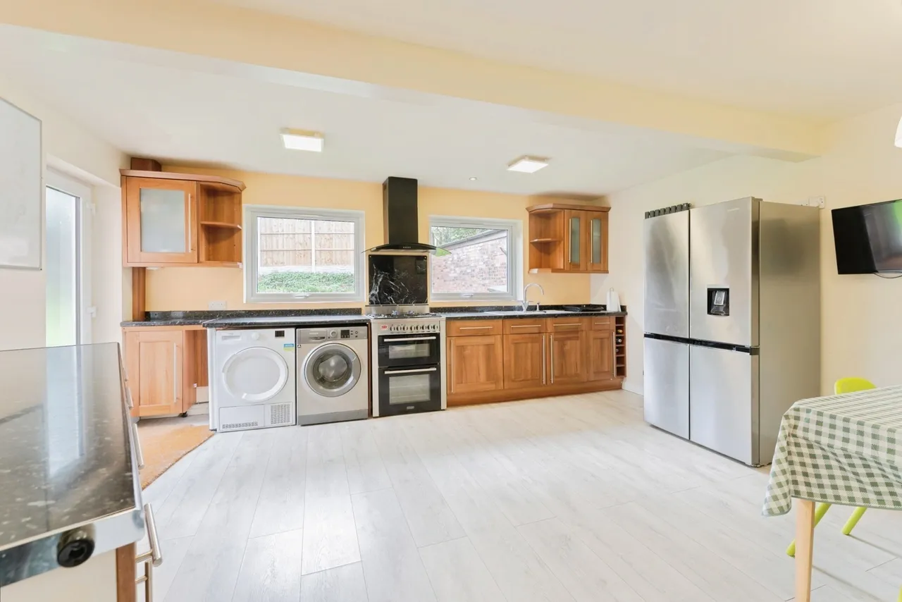 Griffiths Close, Wirral, CH49, photo 4