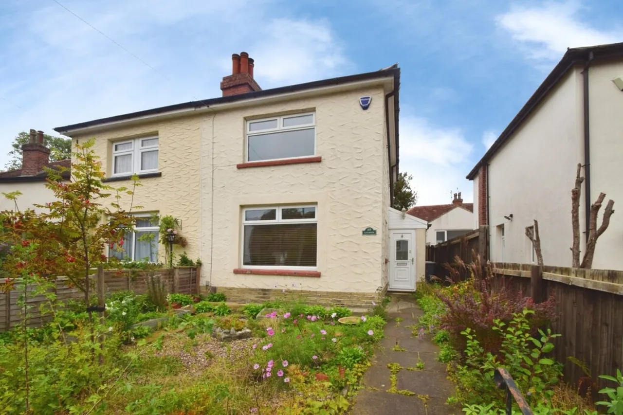 2 bed house for sale, Utley, Keighley, BD20