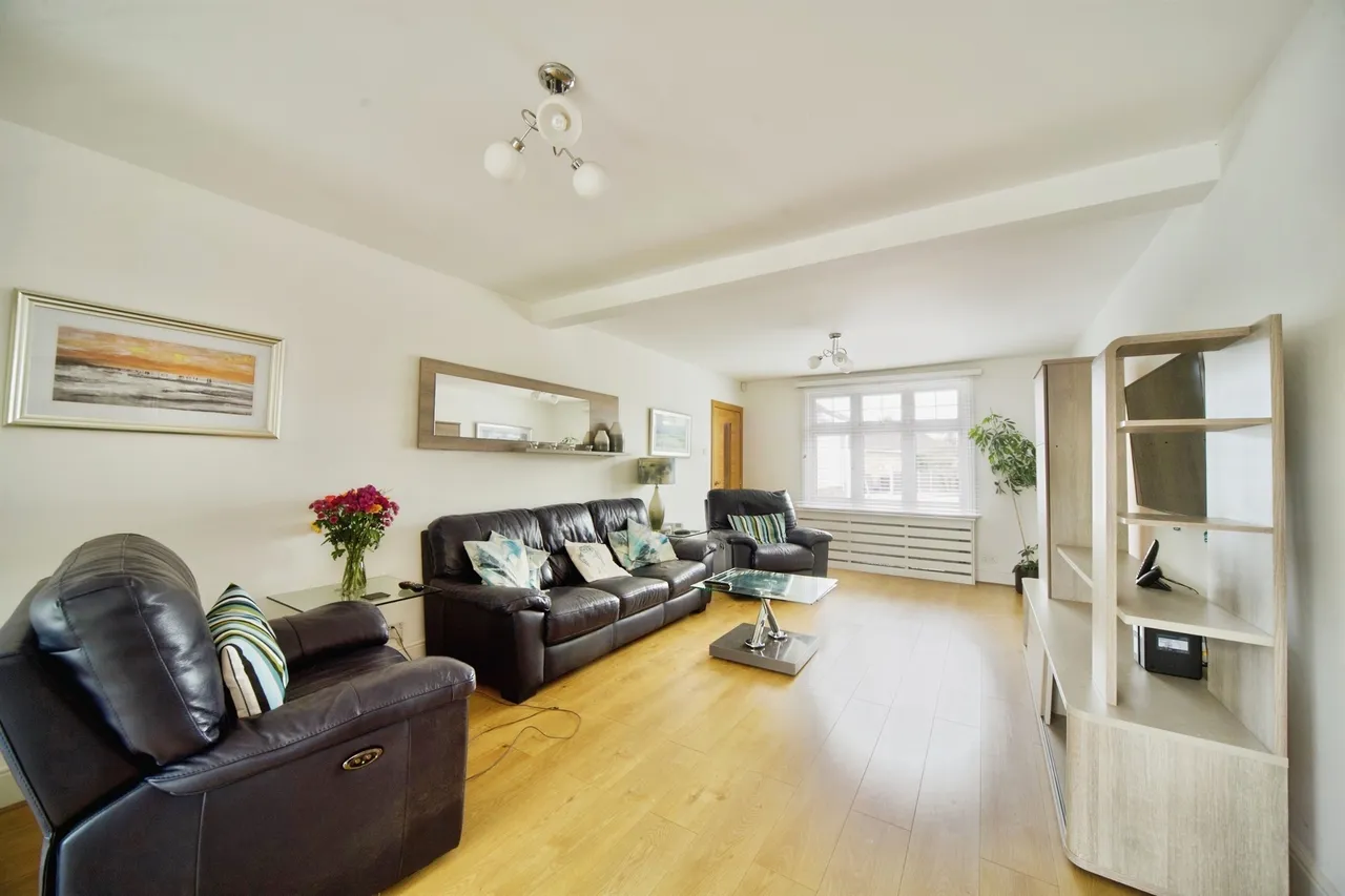 Old Nazeing Road, Broxbourne, EN10, photo 8