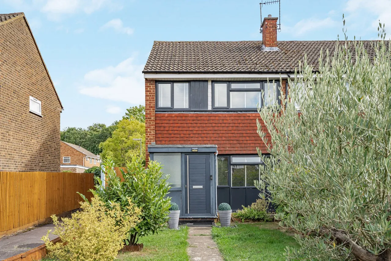 3 bed house for sale, Grange Road, Guildford, GU2