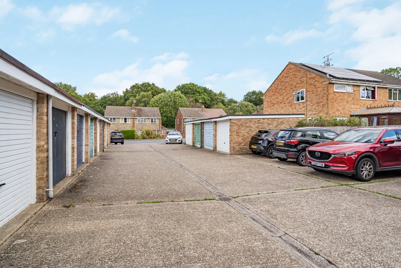 Grange Road, Guildford, GU2, photo 26
