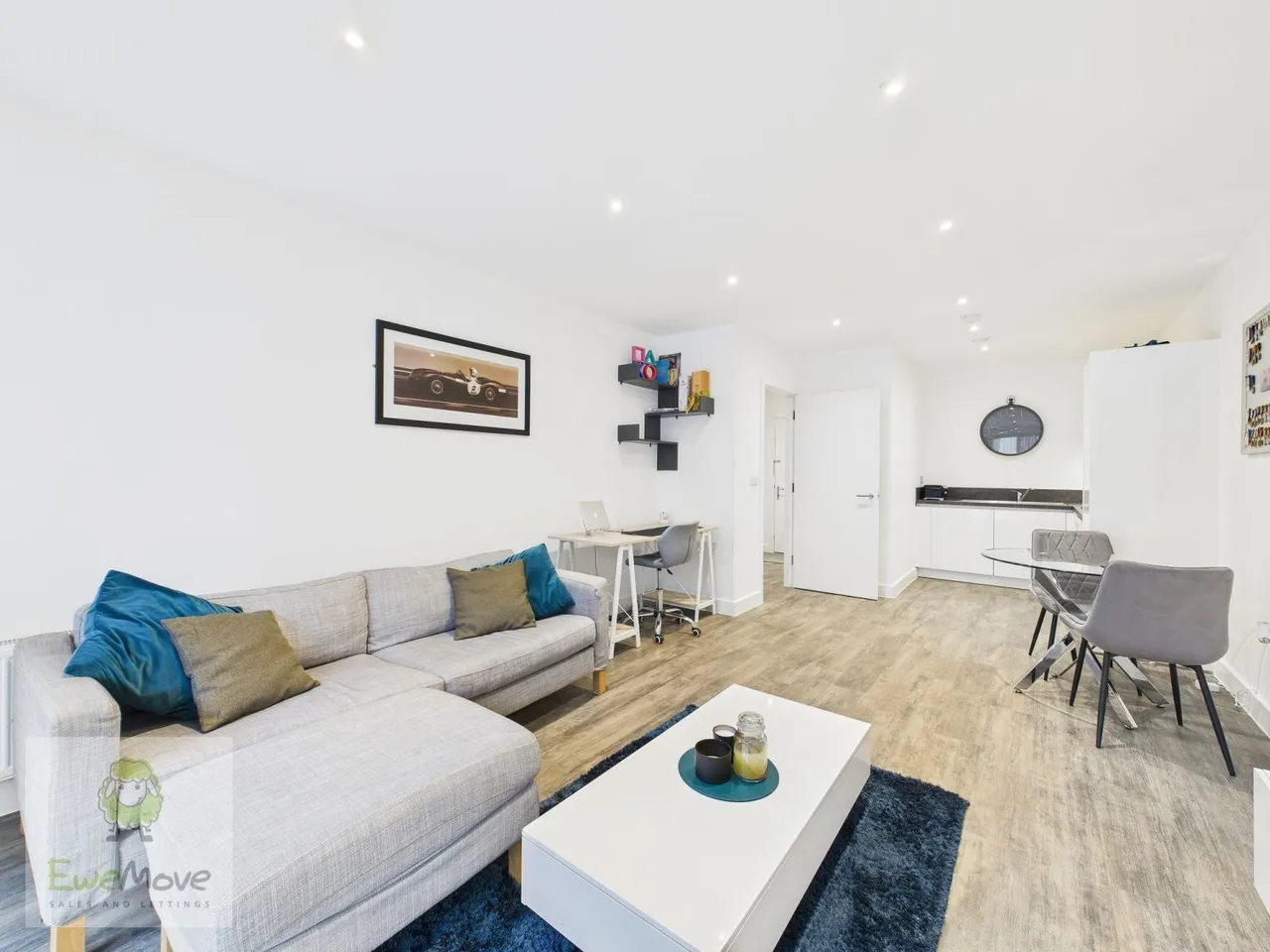 1 bed flat for sale, Corys Road, Rochester, ME1