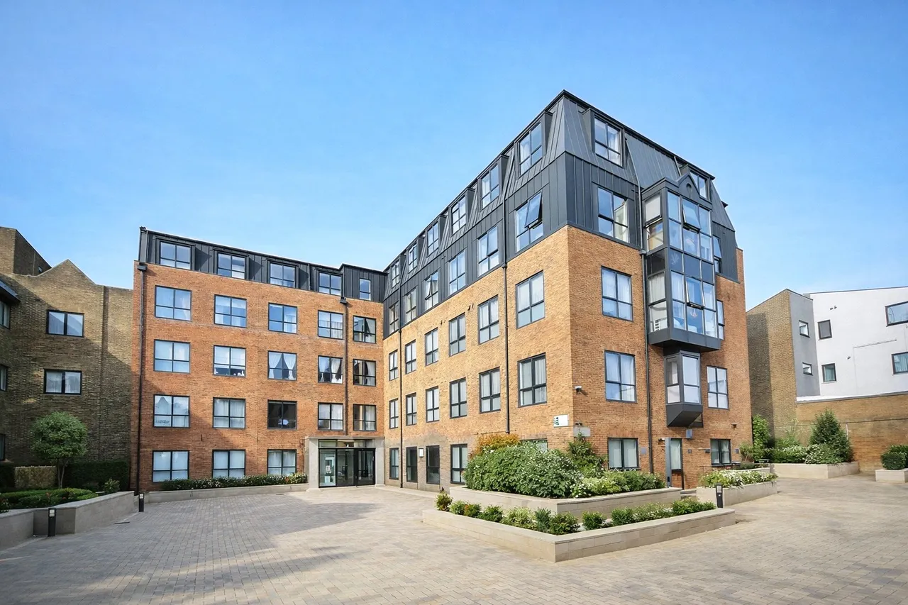 Compass House, Camberley, GU15 3EY, photo 2