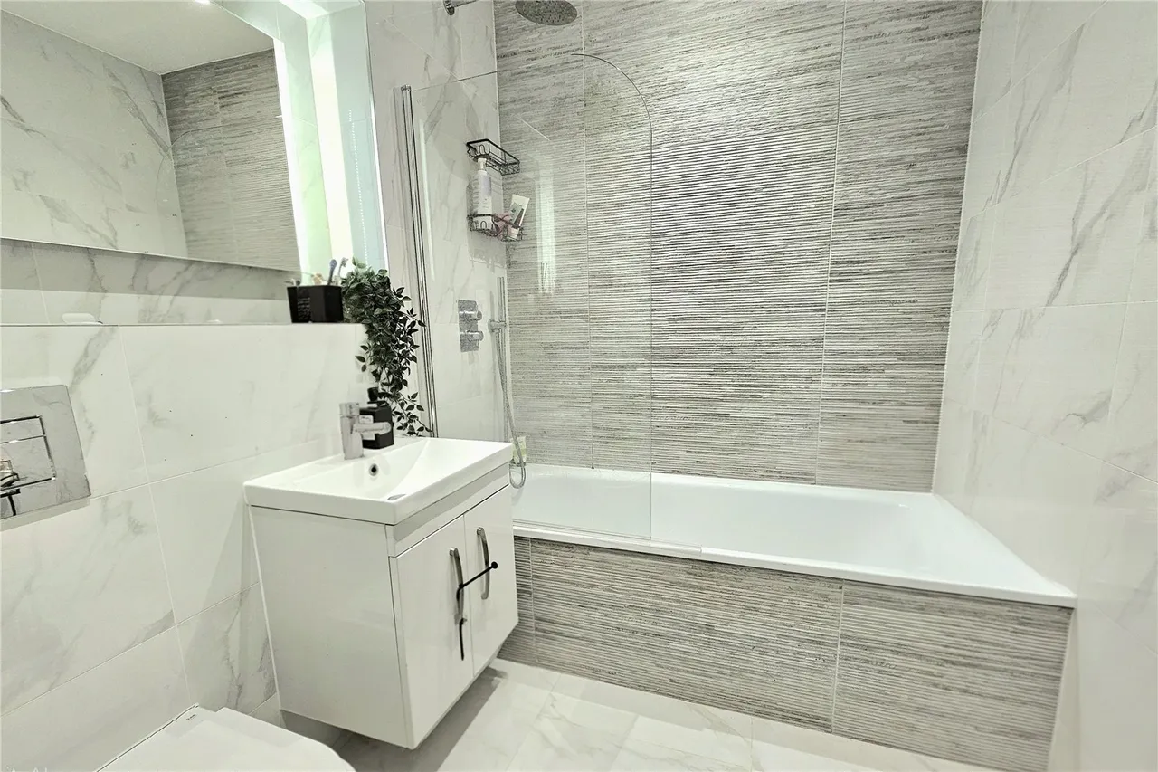 Compass House, Camberley, GU15 3EY, photo 5