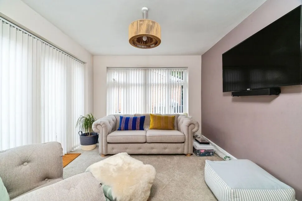 Bluebell Road, Grimsby, DN33, photo 11