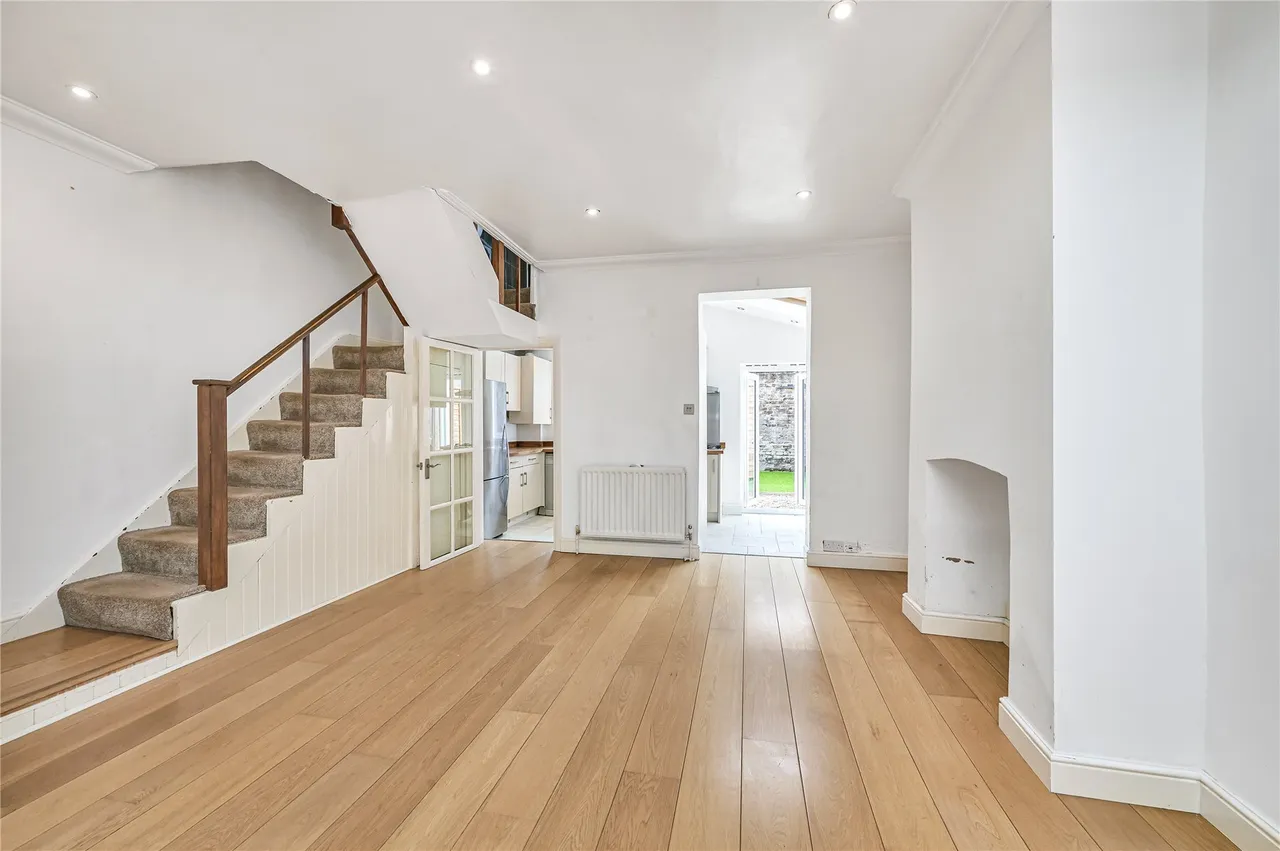 Verran Road, London, SW12, photo 10