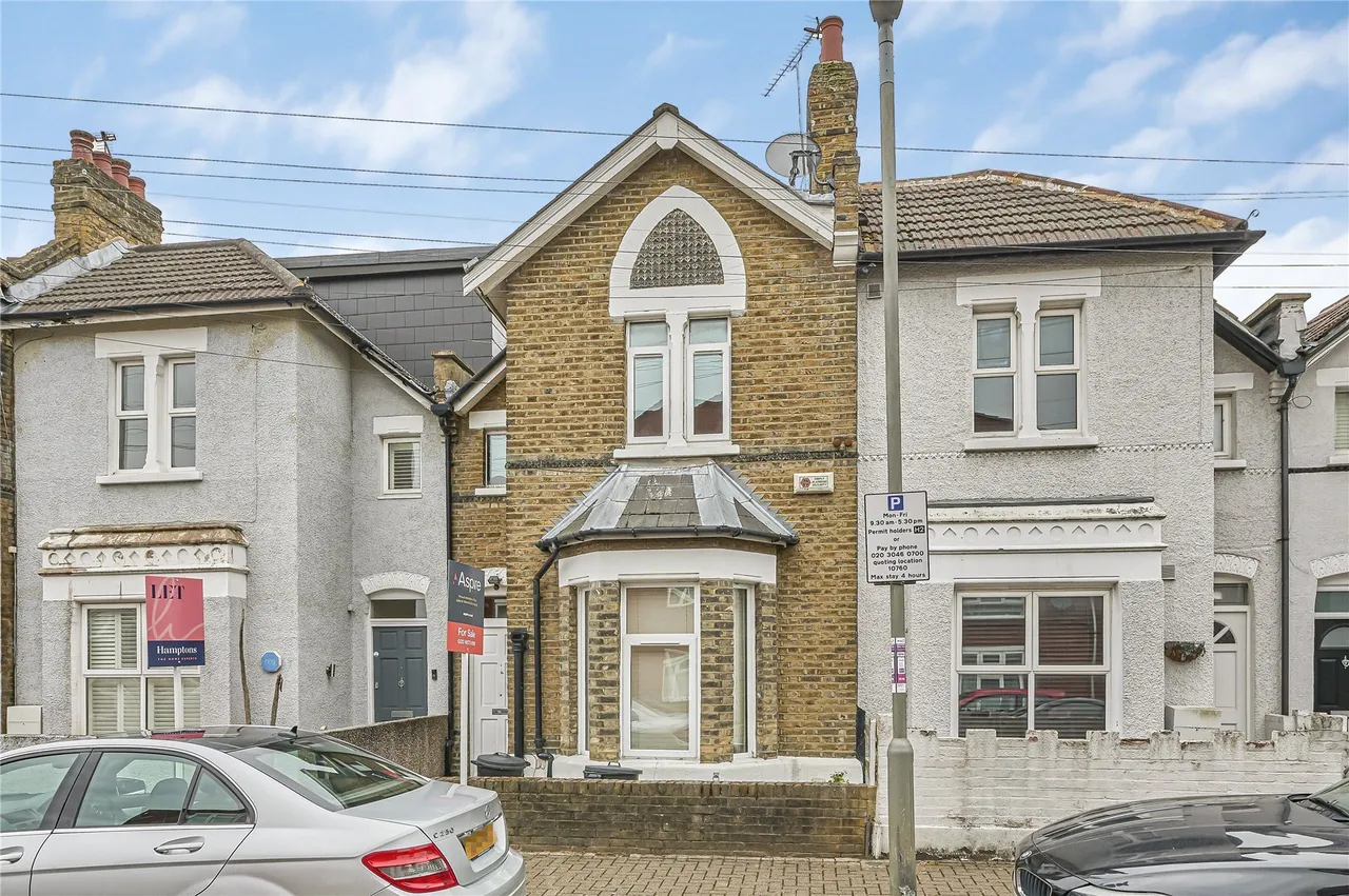 Verran Road, London, SW12, photo 18
