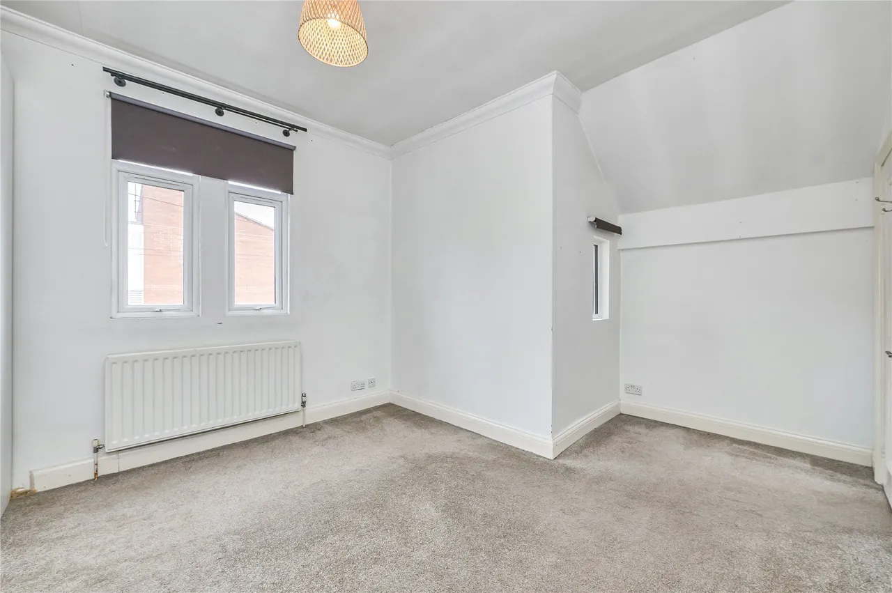 Verran Road, London, SW12, photo 16