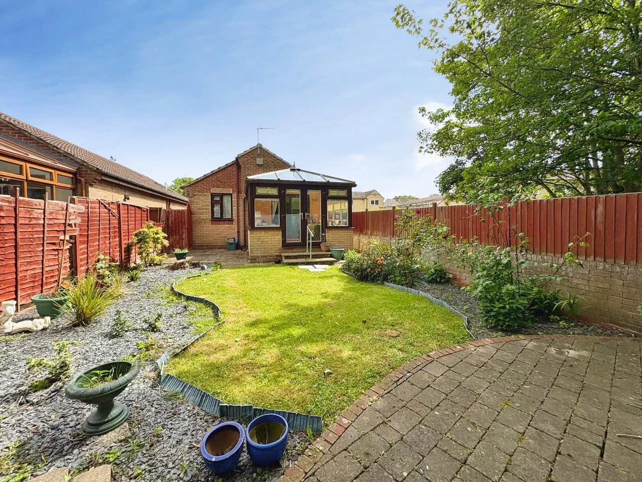 2 bed house for sale — Freshland Way, Bristol