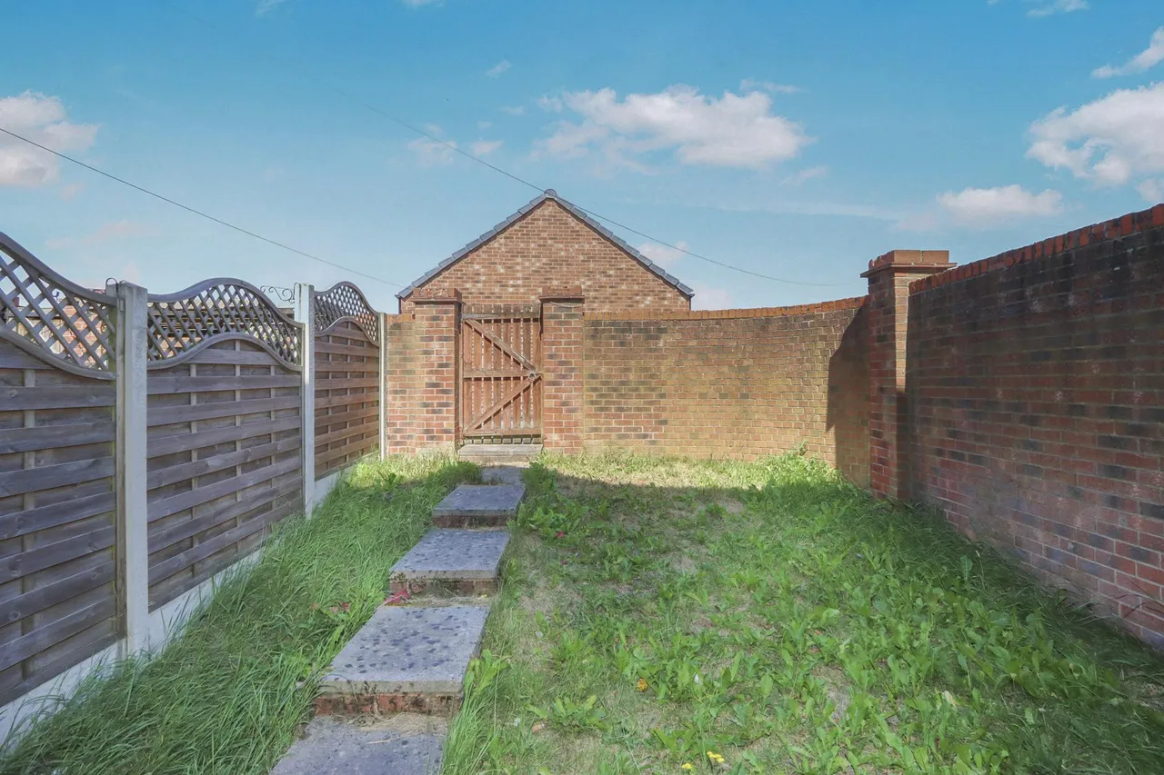 Raynald Road, Sheffield, S2, photo 10