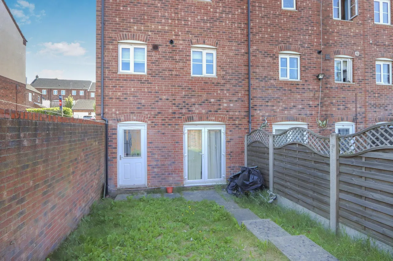 Raynald Road, Sheffield, S2, photo 8