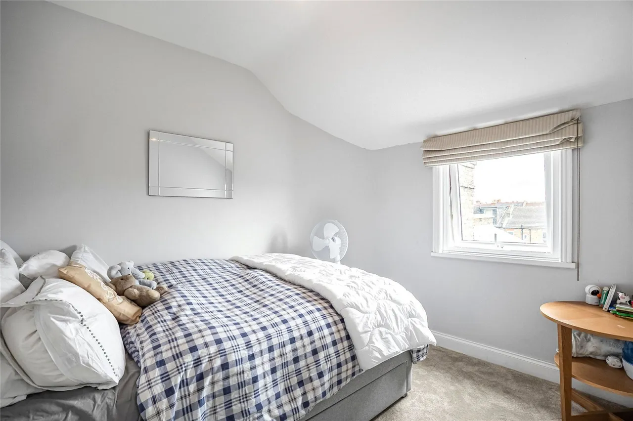 Pendle Road, Furzedown, photo 7