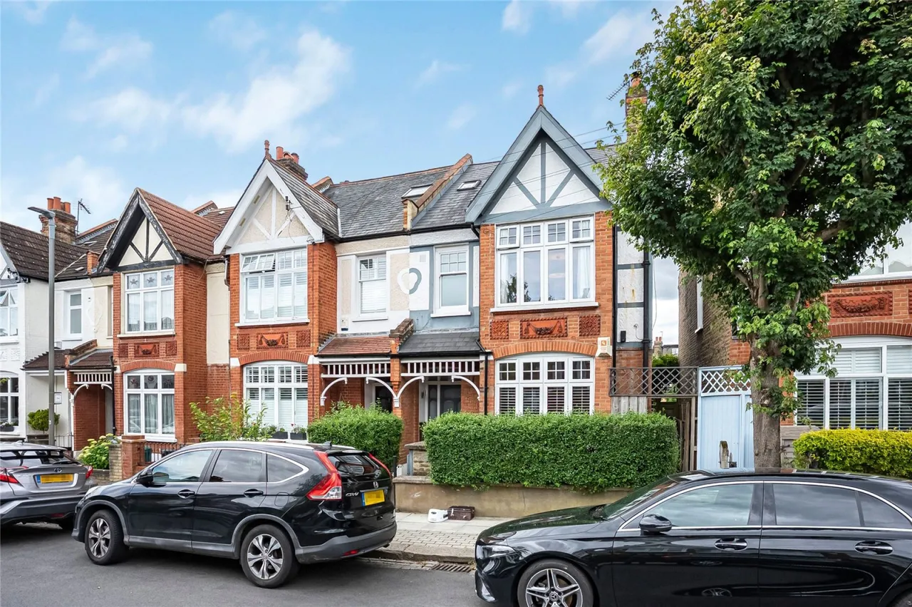 Pendle Road, Furzedown, photo 4