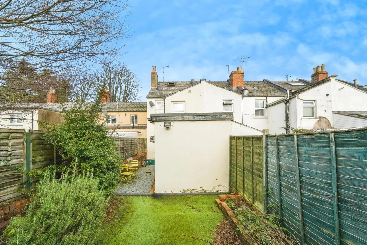 Kew Place, Cheltenham, GL53, photo 17