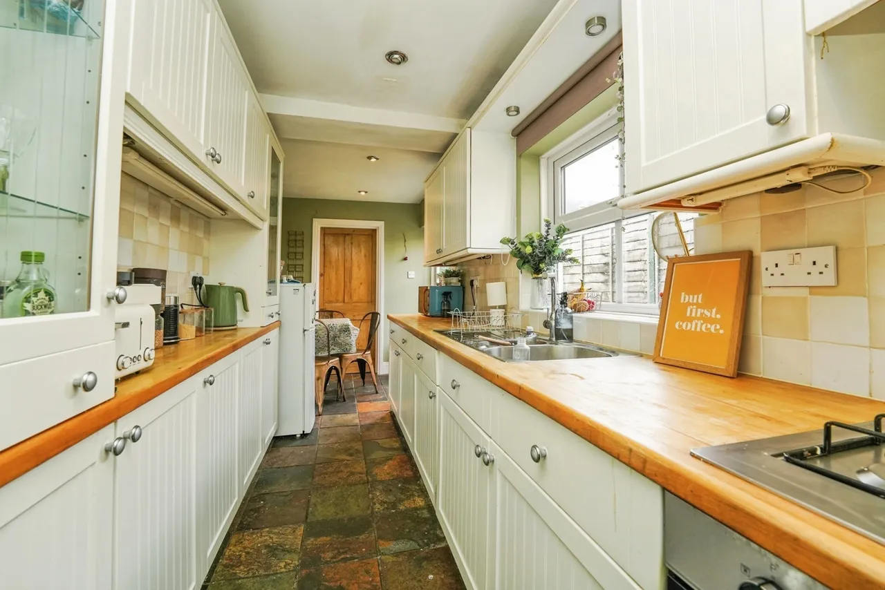 Kew Place, Cheltenham, GL53, photo 7