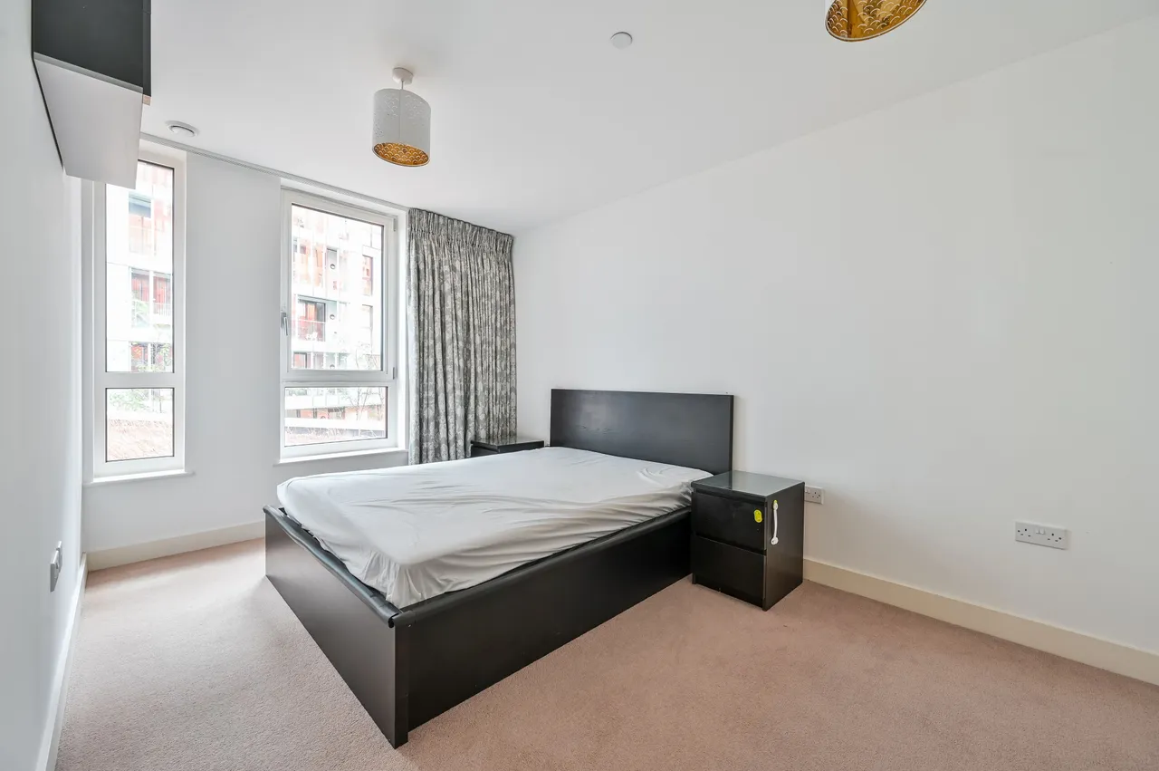 Apartment 12, Distel Apartments, 19 Telegraph Avenue, London, photo 9