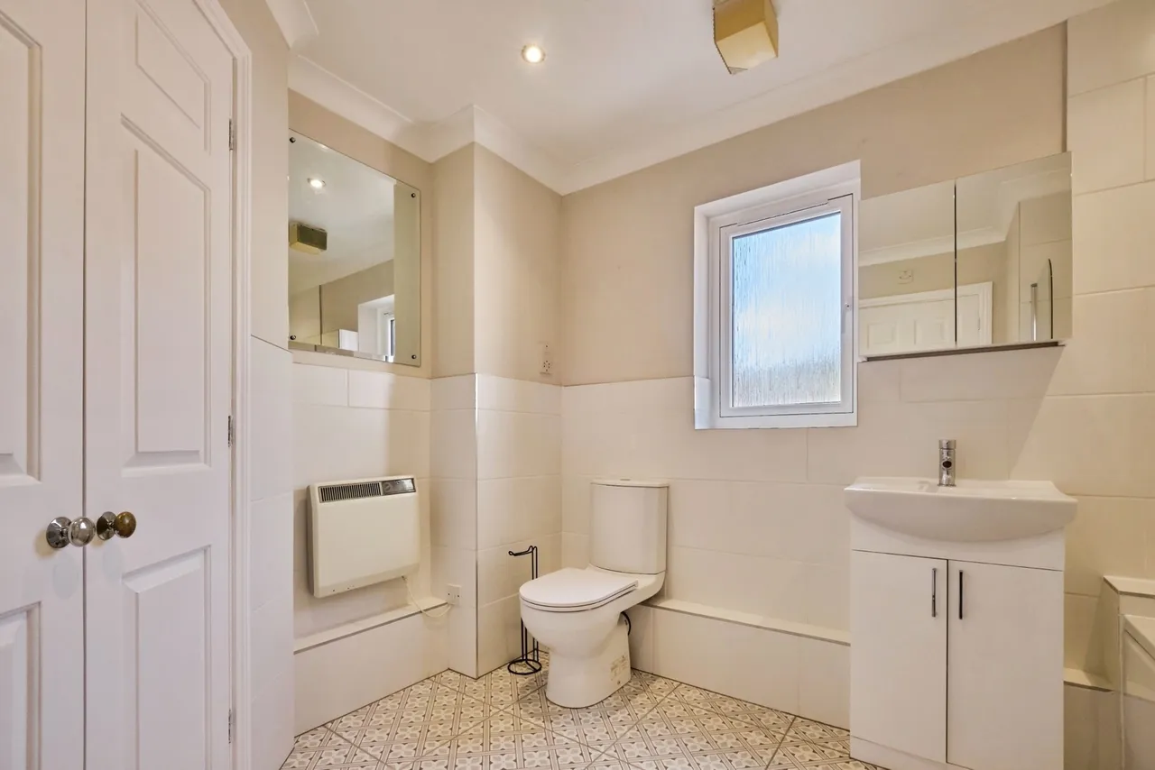 Symphony Court, Birmingham, B16, photo 13