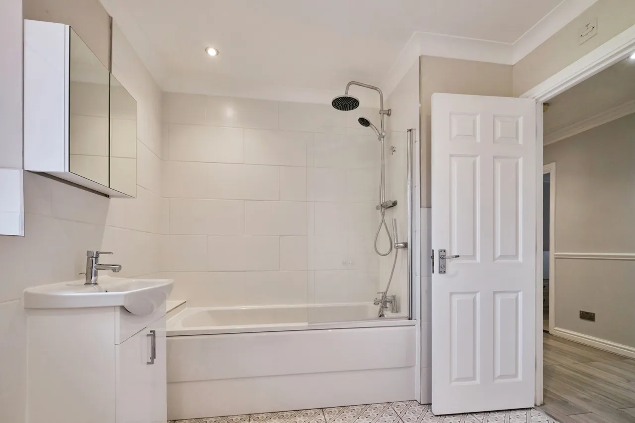 Symphony Court, Birmingham, B16, photo 14
