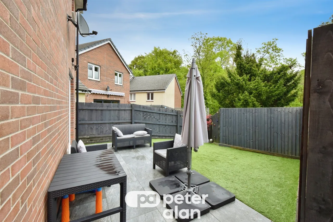 Llys Clarence Aberdare, CF44, photo 15