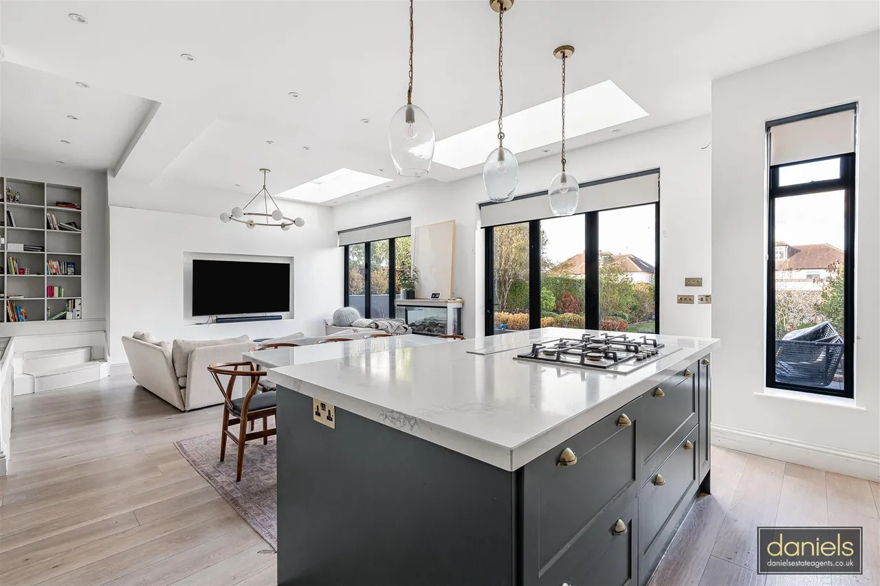 Paxford Road, North Wembley, HA0, photo 3