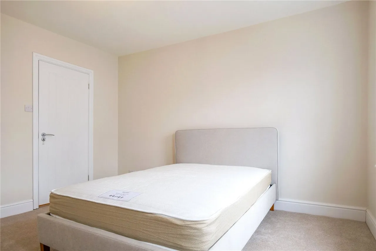 York Road, Reading, RG1, photo 13