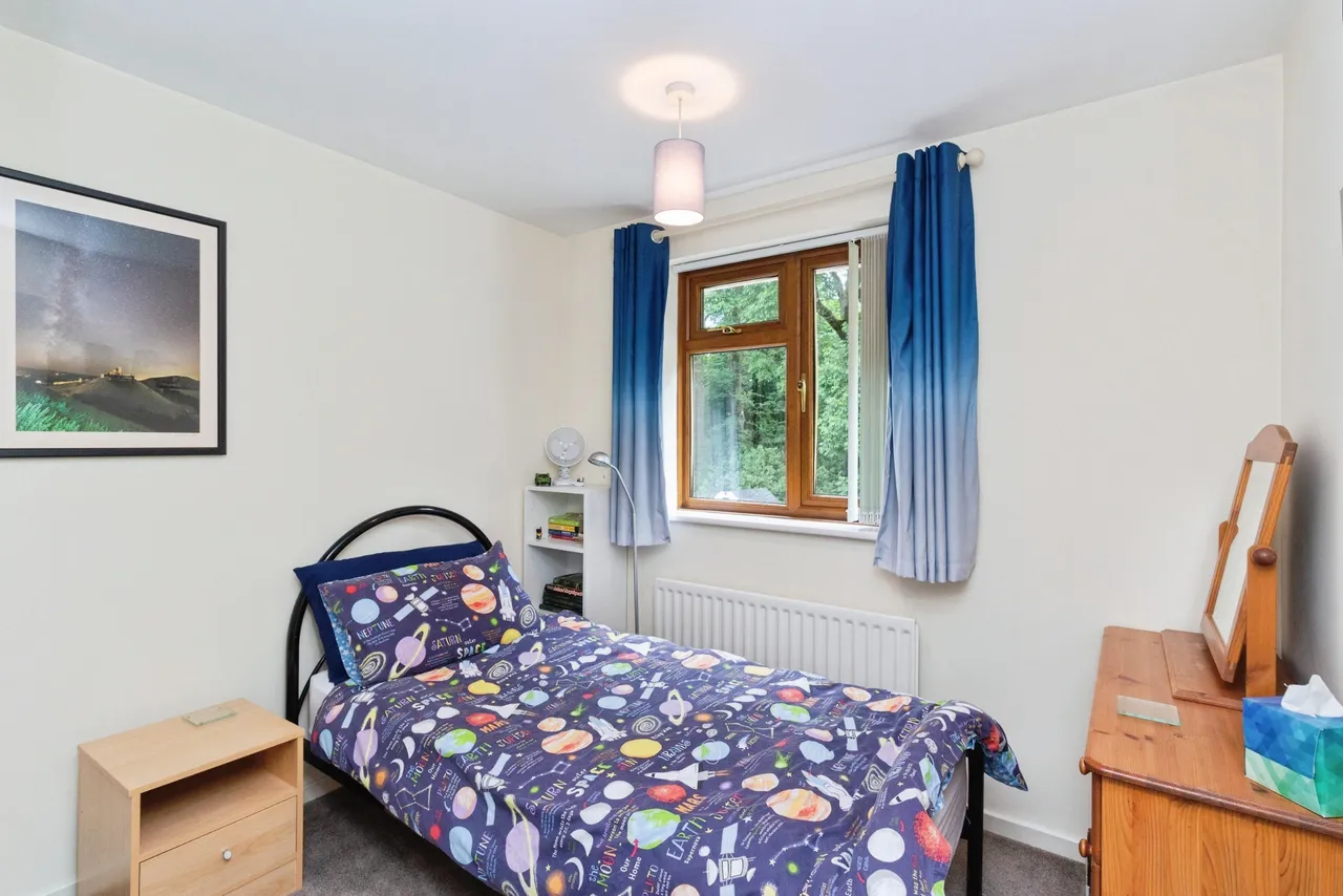 Cooke Drive, Telford, photo 12