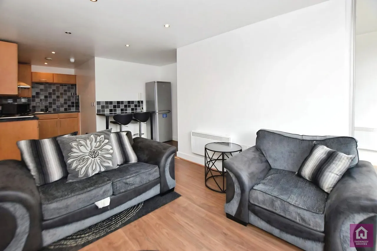 Crescent, Salford, M5, photo 4