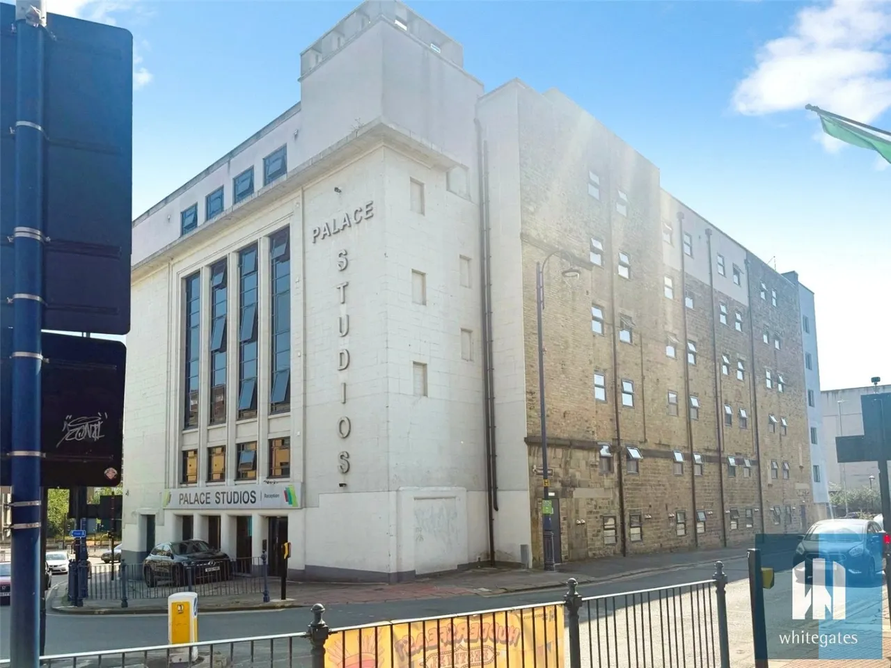 1 bed property to rent, Kirkgate, Huddersfield, HD1