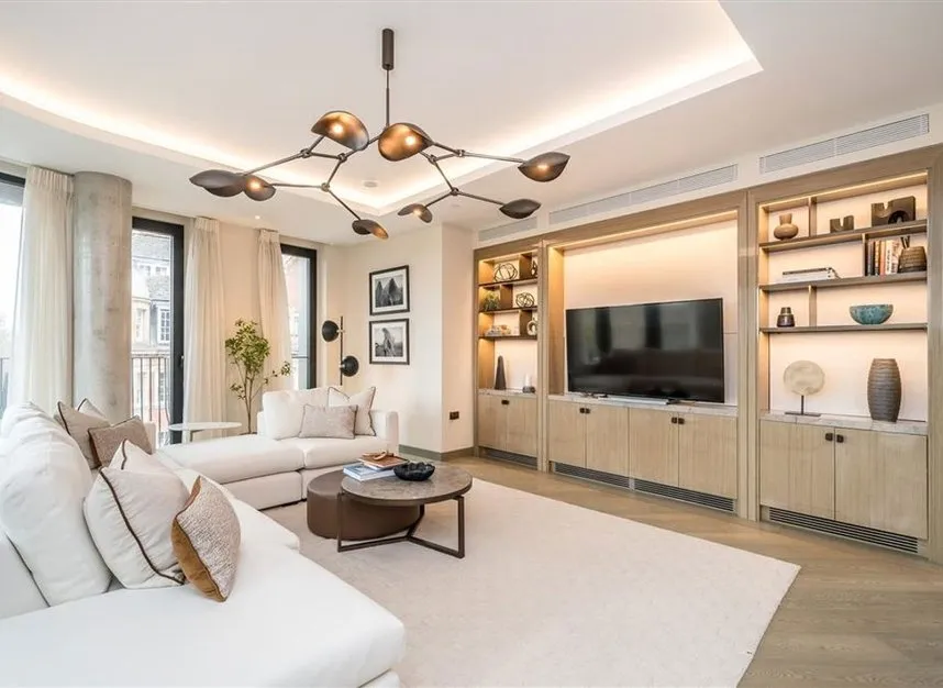 Bayswater Road, Bayswater, W2, photo 3
