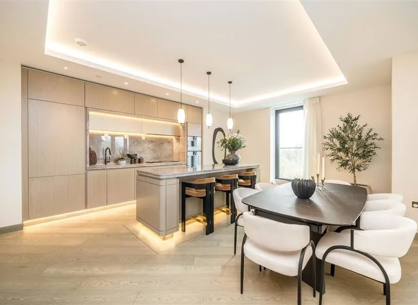 Bayswater Road, Bayswater, W2, photo 4