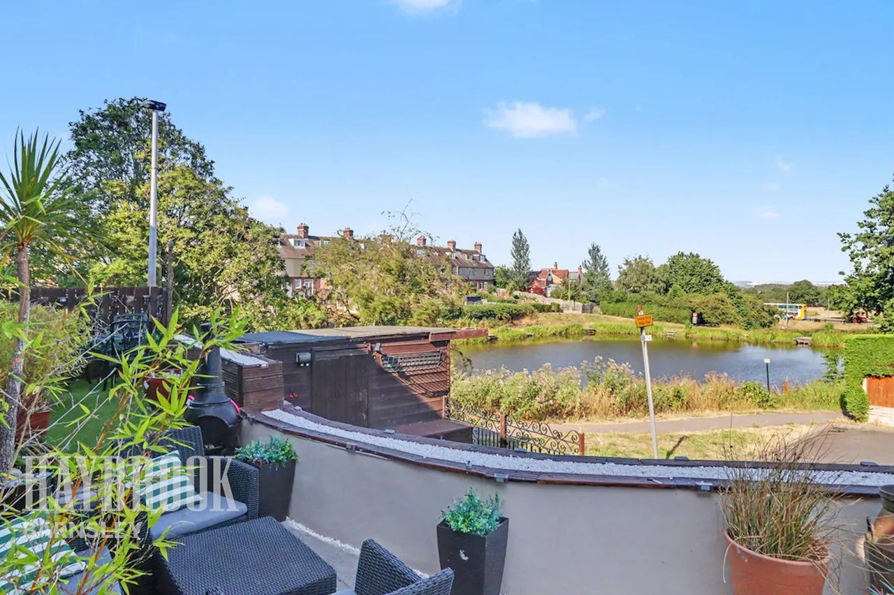 Primrose Way, Hoyland, photo 22